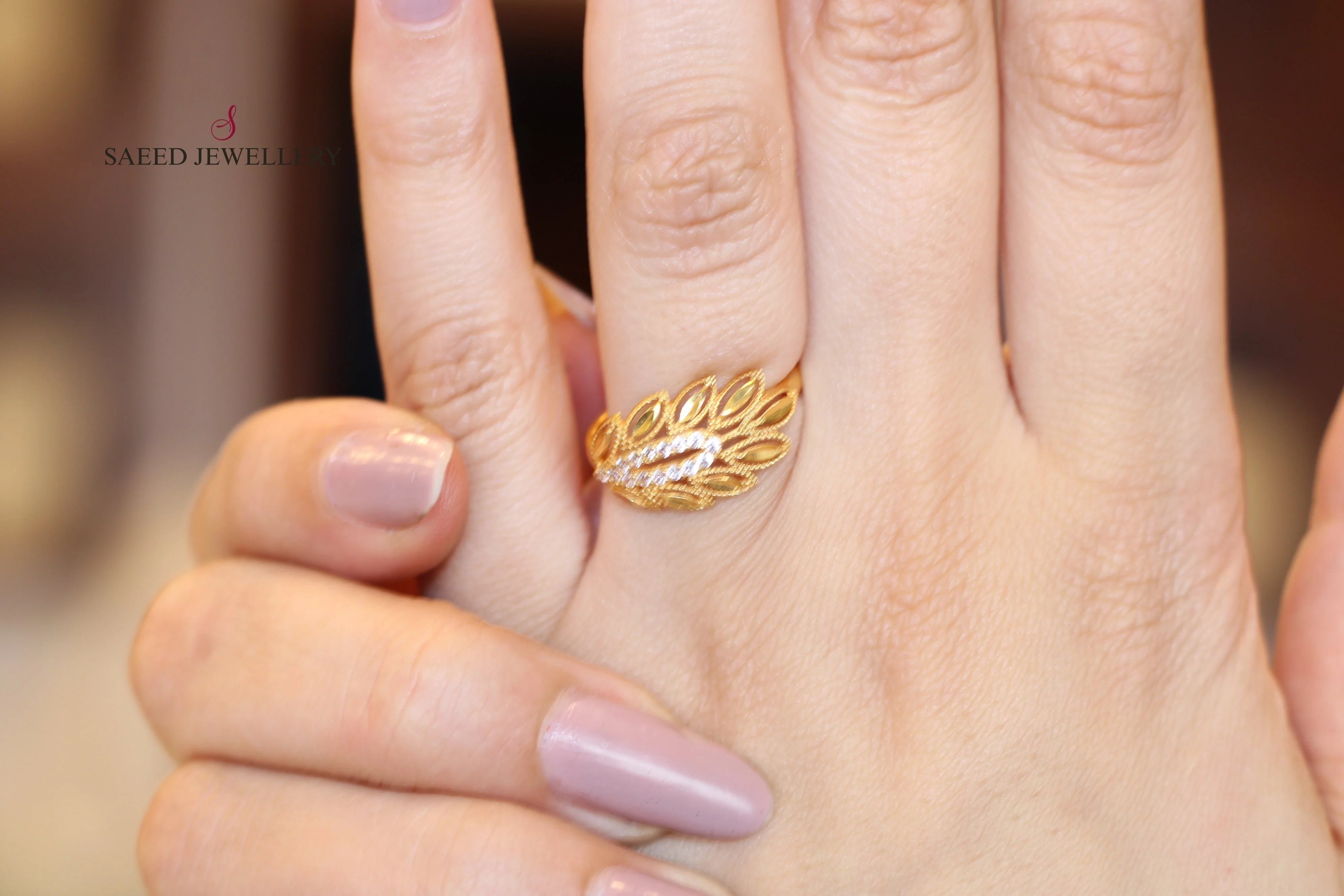 Four Pieces Turkish Fancy Set - Image 8