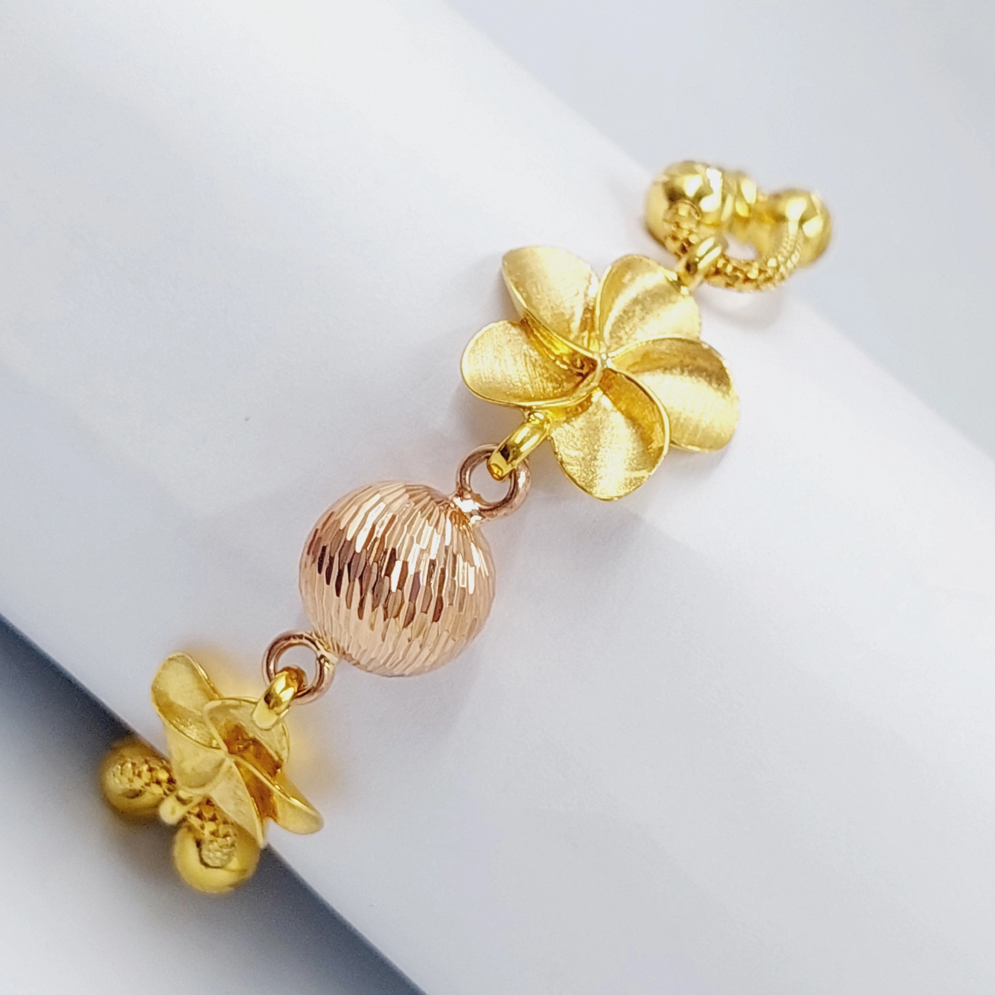 Colorful Fancy Bracelet - Image 3