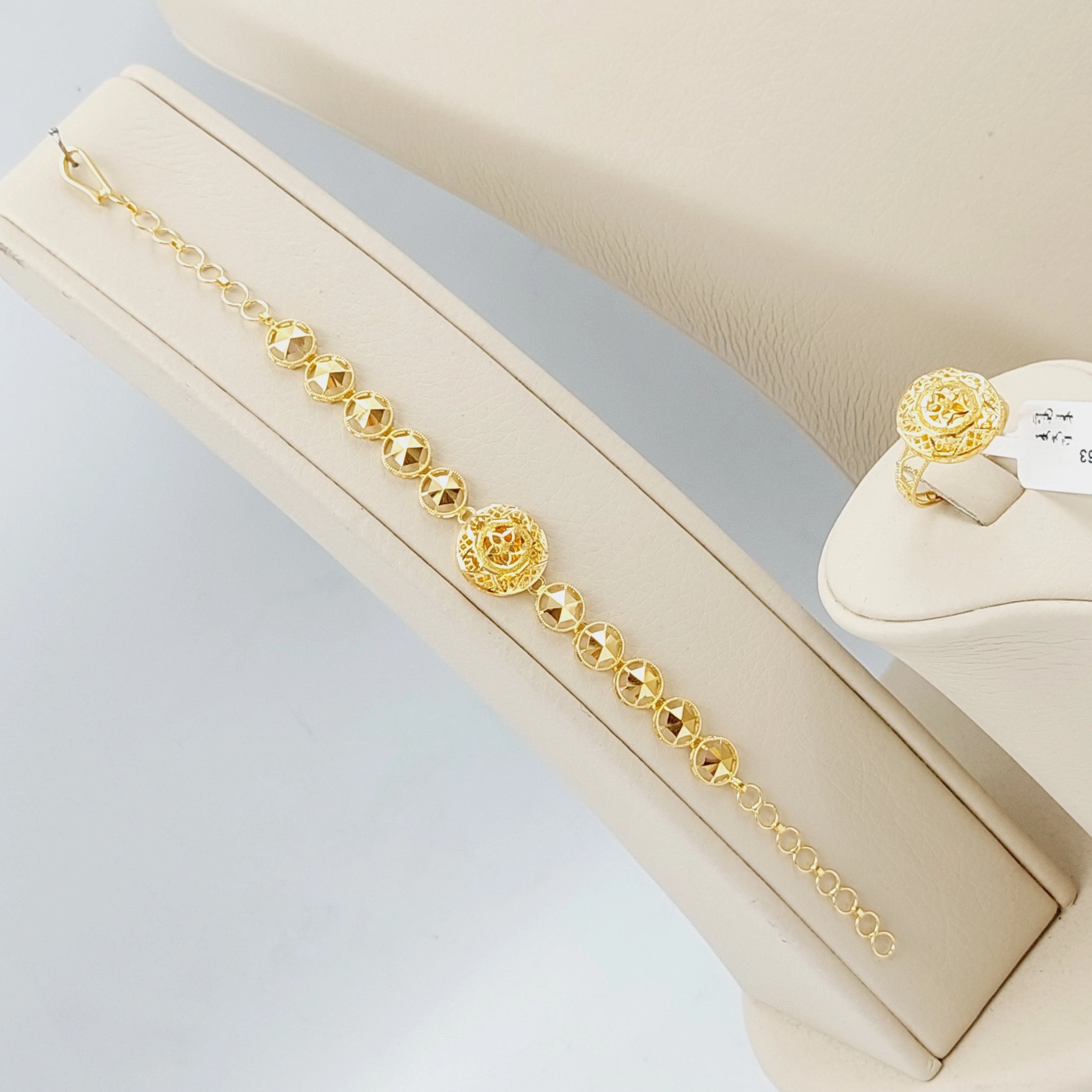 Four -pieces Kuwaiti Set - Image 6