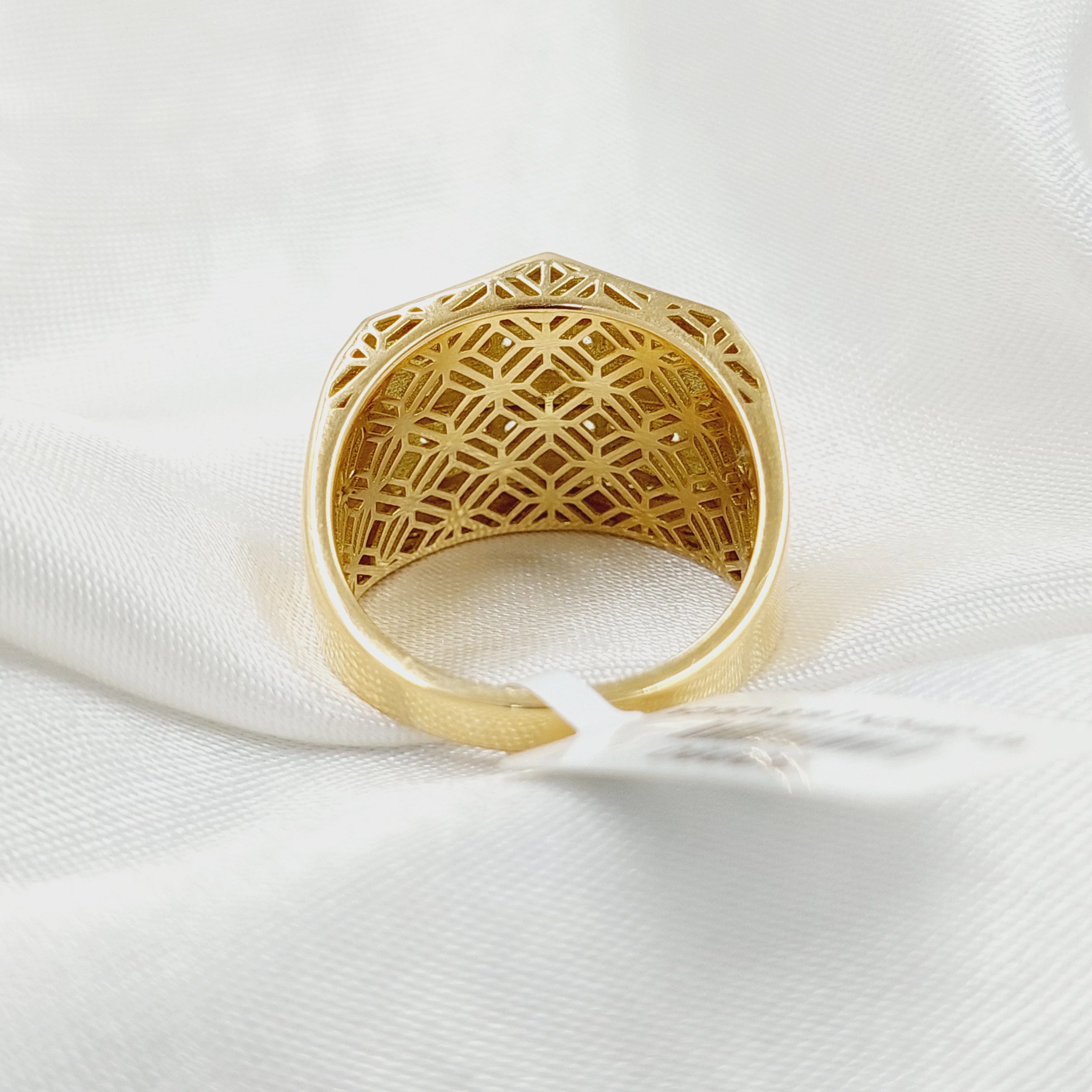 Zircon Studded Pyramid Ring - Image 6
